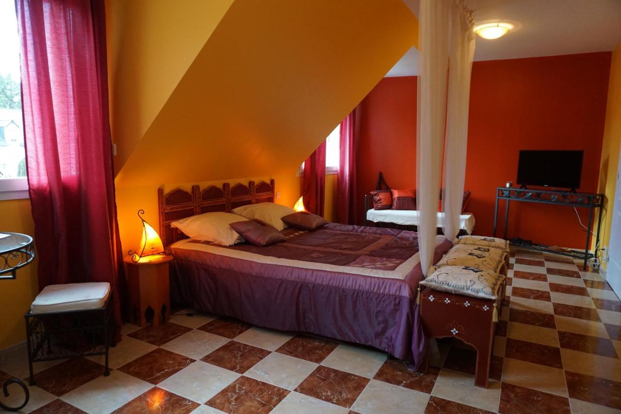 Les Centauris Bed and Breakfast Pléguien Eksteriør billede